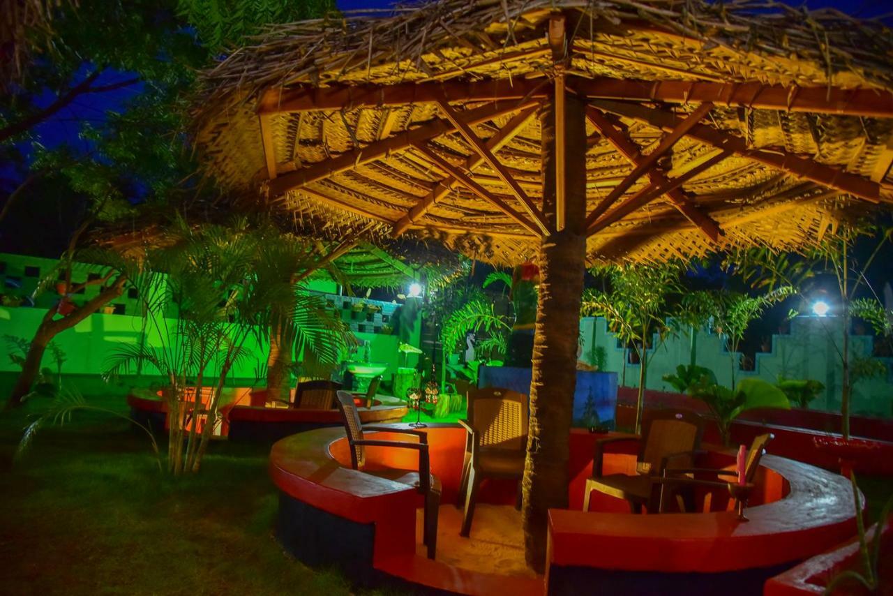 Neem Garden Guest House 바티칼로아 외부 사진