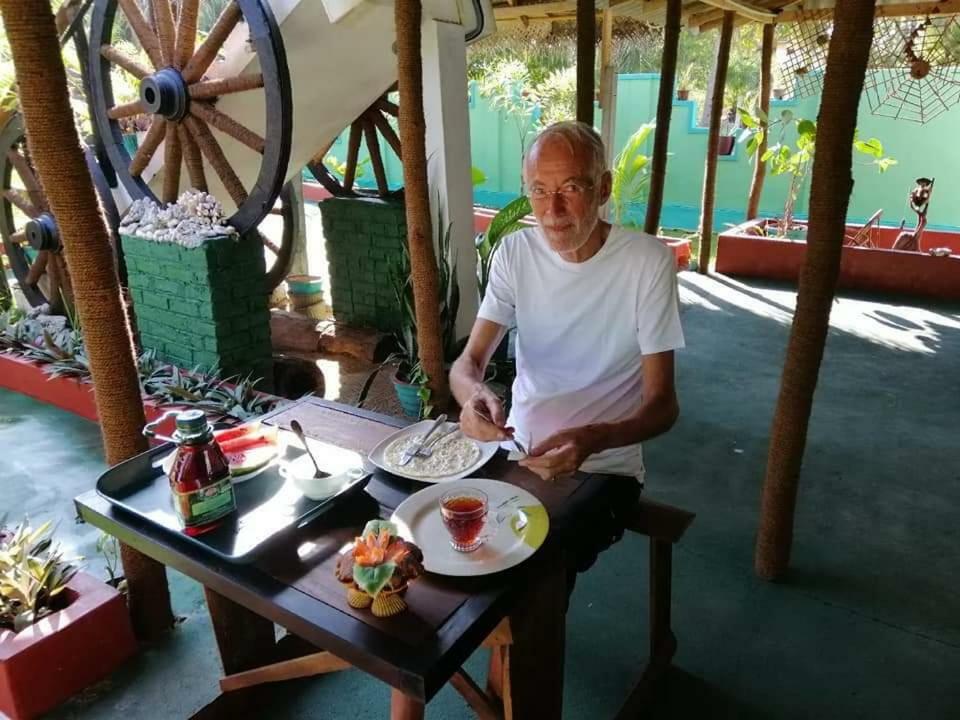 Neem Garden Guest House 바티칼로아 외부 사진